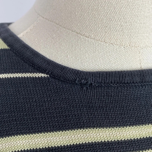 🌸Vintage Kasper 100% silk striped top - Picture 6 of 11